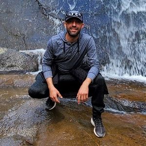 Meet your Posher, Rocco